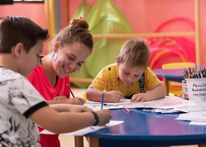 Otel Constantinou Bros Athena