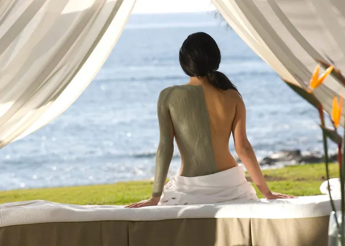 Constantinou Bros Athena Otel 4*