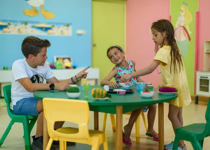 Otel Constantinou Bros Athena Geroskipou