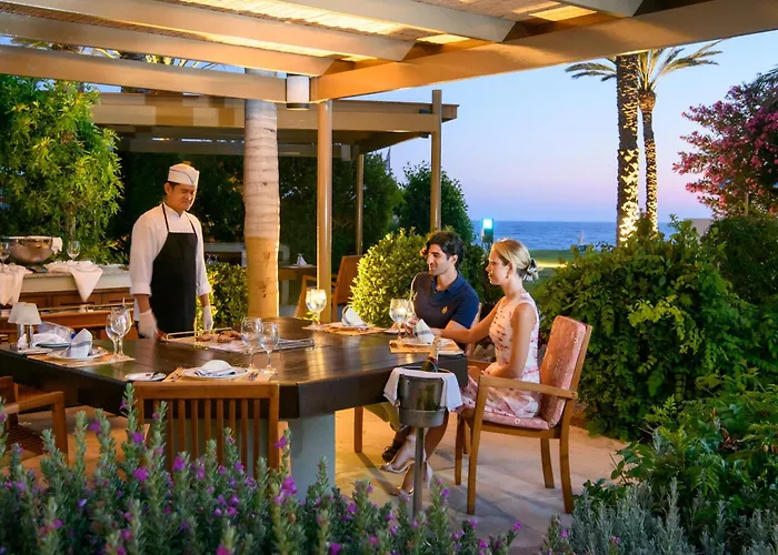 Constantinou Bros Athena Otel