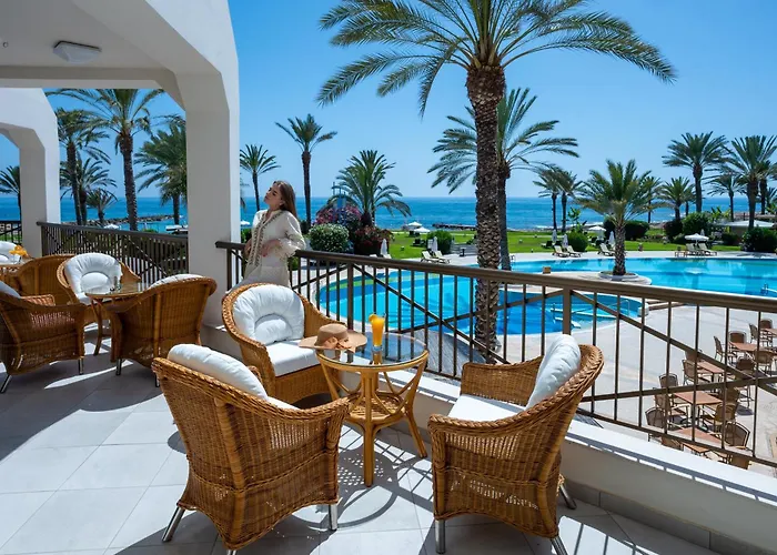 Constantinou Bros Athena Geroskipou