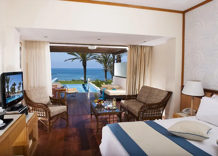 Constantinou Bros Athena Otel Geroskipou