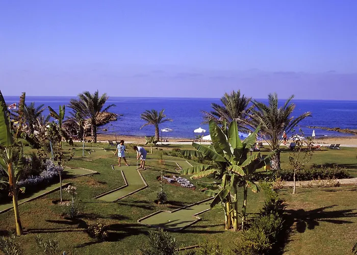 Constantinou Bros Athena Otel Geroskipou