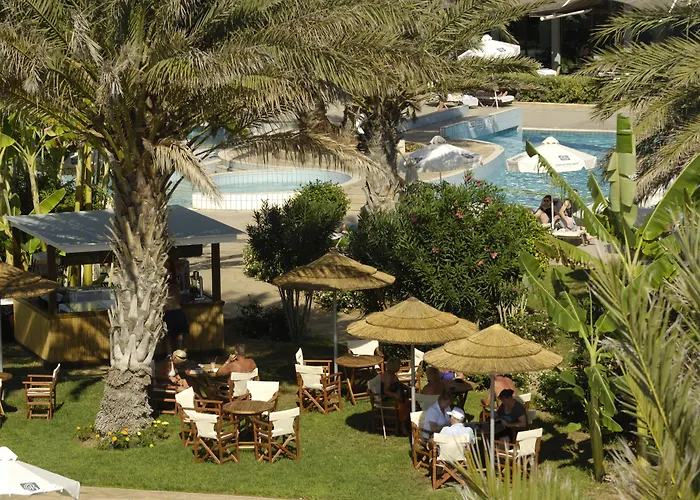 Otel Constantinou Bros Athena 4*