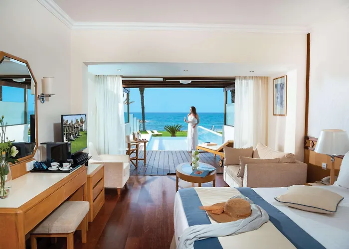 Otel Constantinou Bros Athena