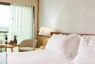 Otel Constantinou Bros Athena