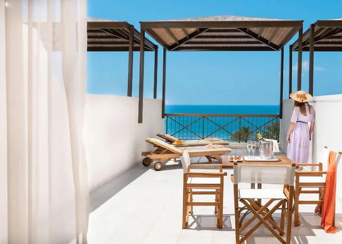 Constantinou Bros Athena 4* Geroskipou