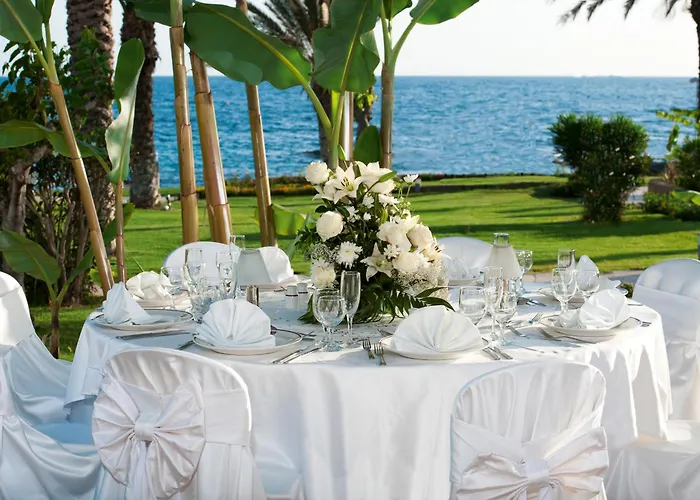 Constantinou Bros Athena Hotel Geroskipou